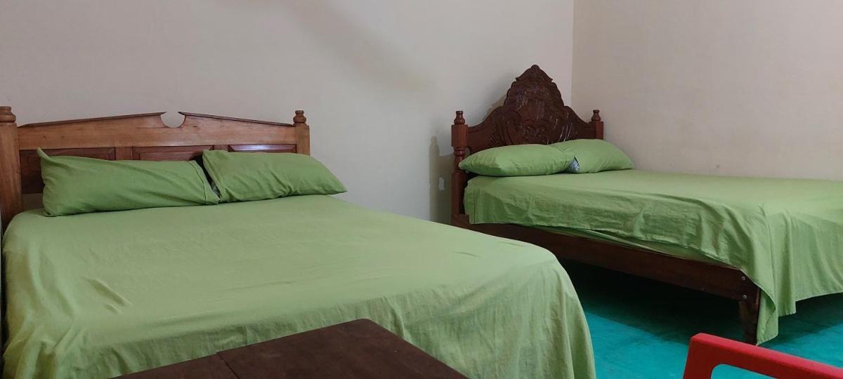 Posada Tzeltal Arroyo Agua Azul Eksteriør billede