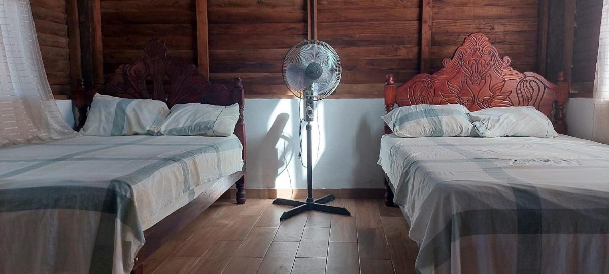 Posada Tzeltal Arroyo Agua Azul Eksteriør billede